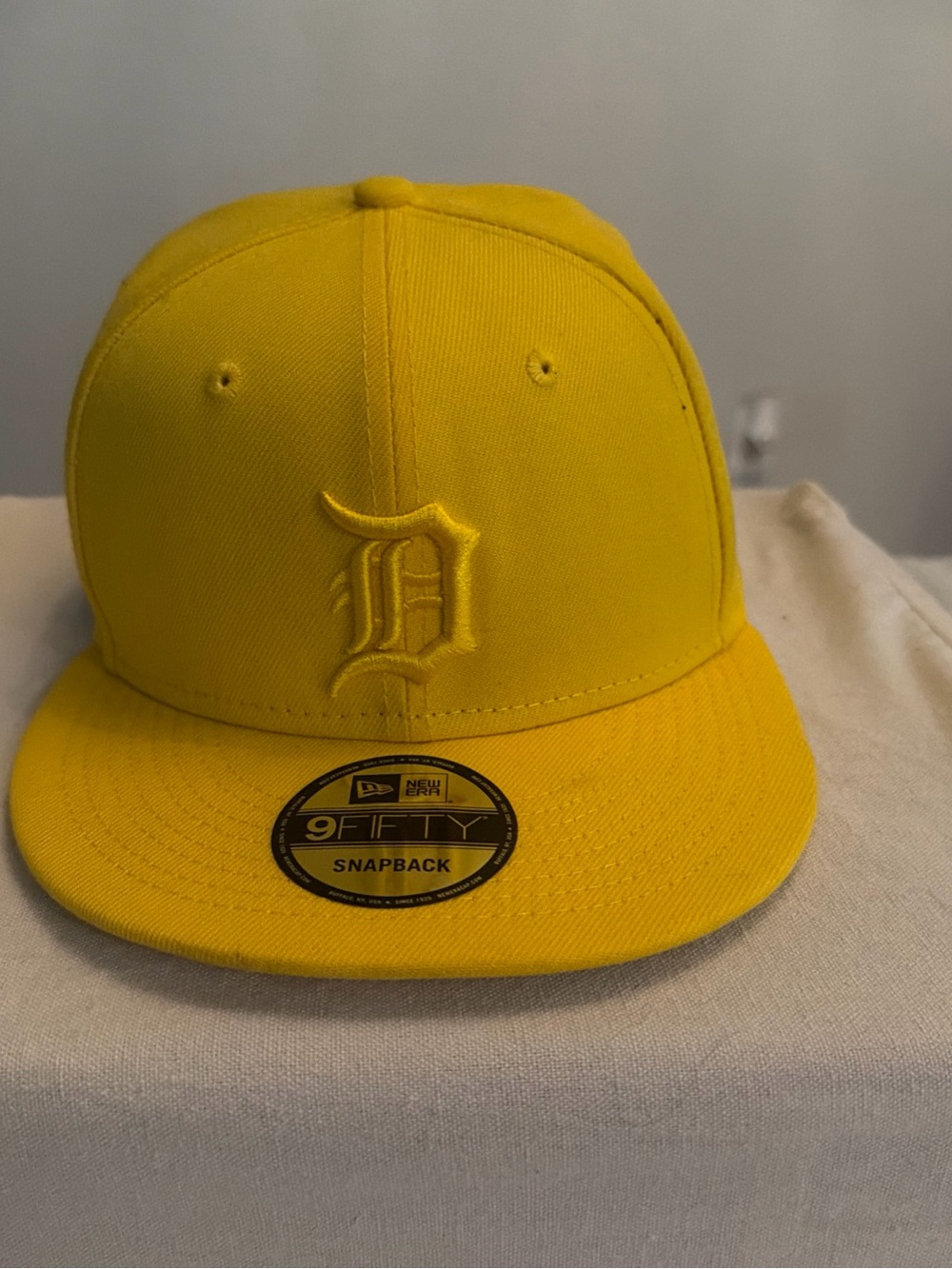 New Era Kids Bright Yellow Snapback Hat with Embroidered D